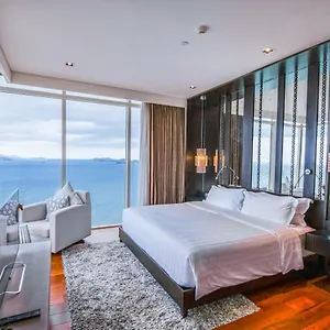 Aparthotel The Costa Residences